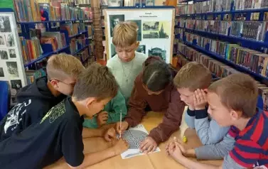 W naszej bibliotece było głośno, radośnie i bardzo literacko! 8