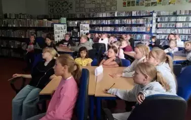 W naszej bibliotece było głośno, radośnie i bardzo literacko! 9