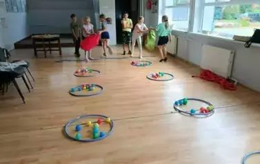 Drugi Tydzień Objazdowy po Świetlicach z Pizza Party 70