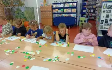 Dzień kropki z Motylkami i Myszkami 2025 10