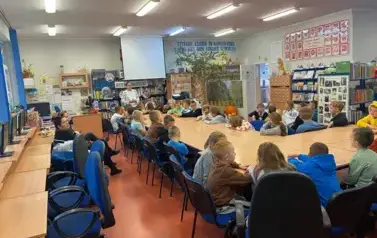 Dzień Zwierząt w naszej bibliotece!  13