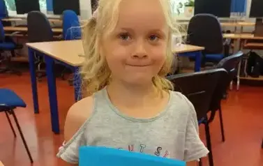 Tworzenia kartek metodą Iris folding 31