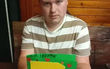 Tworzenia kartek metodą Iris folding 38