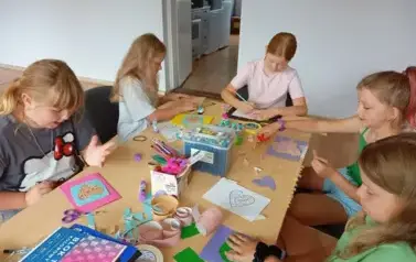 Tworzenia kartek metodą Iris folding 46