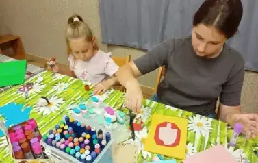 Tworzenia kartek metodą Iris folding 53