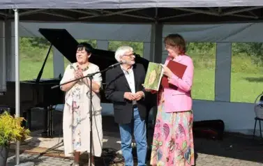 Spotkanie sztuki, łączącym muzykę poważną z wizualną ekspresją plastyczną. 9