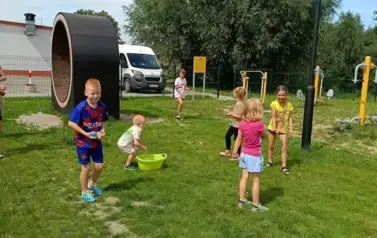  Tworzenie wyjątkowych wakacyjnych słoiczk&oacute;w. 56