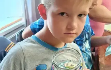  Tworzenie wyjątkowych wakacyjnych słoiczk&oacute;w. 64
