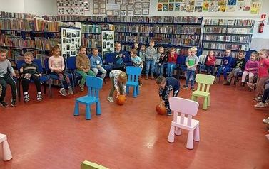 S&oacute;wki i Liski w bibliotece  18