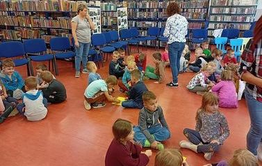 S&oacute;wki i Liski w bibliotece  20