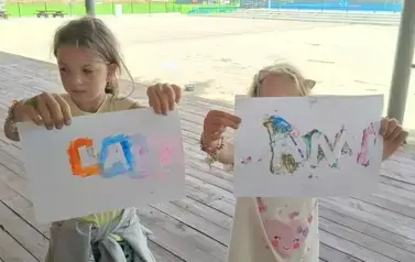 Tworzenie babeczek, malowanie imion, tworzenie bransoletek 18