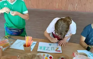 Tworzenie babeczek, malowanie imion, tworzenie bransoletek 48