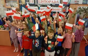 Patriotyczne warsztaty z najmłodszymi uczniami! 2025 15