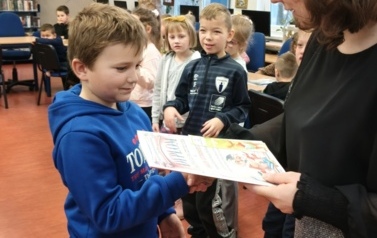 Pasowanie na Czytelnika w naszej Bibliotece! 2025 22