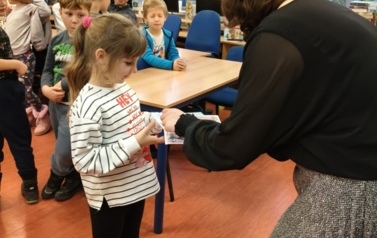 Pasowanie na Czytelnika w naszej Bibliotece! 2025 38