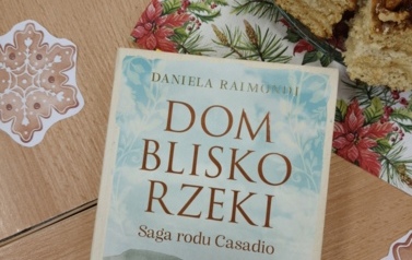 Grudniowe spotkanie DKK pełne magii książek i świątecznego nastroju 20