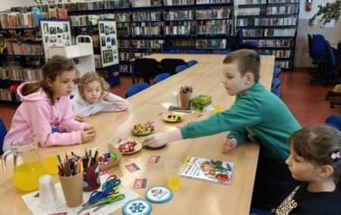 Kiedy roboty przejmują bibliotekę - Dyskusyjny klub książki dla dzieci  7