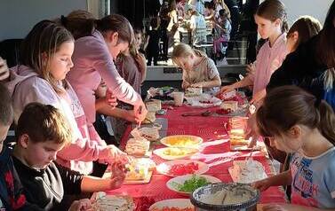 Ferie zimowe - przygotowanie przepysznych  i przepięknych torcik&oacute;w 13