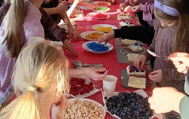 Ferie zimowe - przygotowanie przepysznych  i przepięknych torcik&oacute;w 14