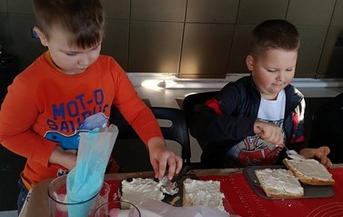 Ferie zimowe - przygotowanie przepysznych  i przepięknych torcik&oacute;w 25