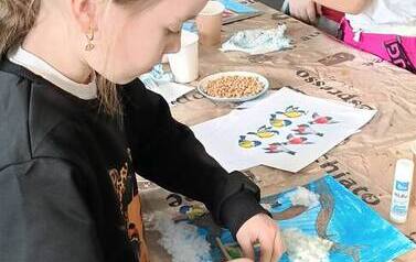 Zajęcia plastyczne - dokarmianie ptak&oacute;w w okresie zimowym 9