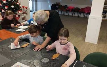 Warsztaty zdobienia piernik&oacute;w 18