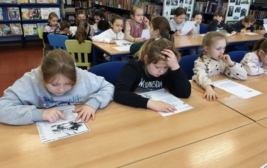 Konkurs czytania w naszej bibliotece - mali czytelnicy, wielkie umiejętności! 86