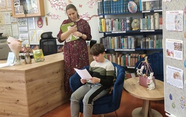 Wielkanocne Czytanie w Bibliotece &ndash; świąteczna atmosfera i piękne recytacje! 2026 24