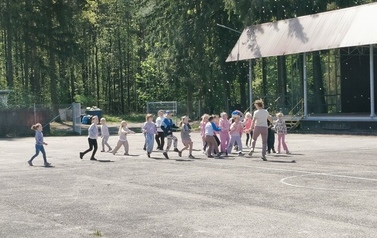 Bajki pod chmurką &ndash; wyjątkowe &bdquo;Czytanie w terenie&rdquo;  19