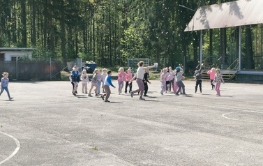 Bajki pod chmurką &ndash; wyjątkowe &bdquo;Czytanie w terenie&rdquo;  20