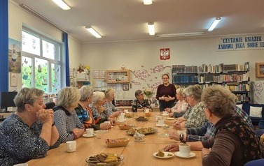 Książkowe rękodzieło &ndash; kreatywnie z seniorami! 3