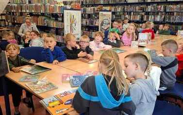 Tydzień Bibliotek pełen uśmiech&oacute;w i niezwykłych gości ,,Myszki,, i ,,Motylki,, 7