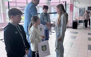 Rozstrzygnięcie konkursu plastycznego &bdquo;Okładka mojej ulubionej książki&rdquo;  17
