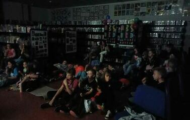 Noc w bibliotece 20