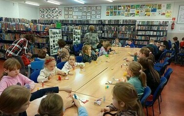 Lekcja biblioteczna o Tradycjach Bożonarodzeniowych 4