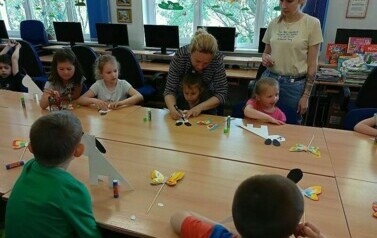 Liski w bibliotece  7