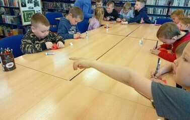 Motylki w bibliotece  1