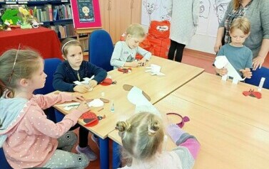 Motylki w bibliotece  14