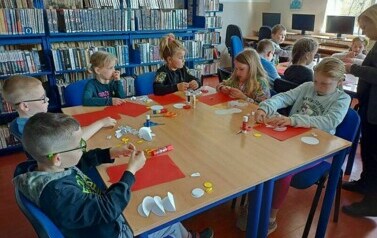 Zajęcia biblioteczne z uczniami klas I  18