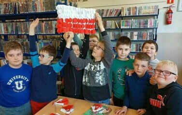 Lekcja biblioteczna i warsztaty plastyczne z klasą II a i II b  20