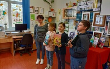 Międzynarodowy Dzień Ksiązki dla dzieci z klasą III a i III b  6