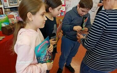 Międzynarodowy Dzień Ksiązki dla dzieci z klasą III a i III b  9