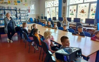 Międzynarodowy Dzień Książki dla dzieci z Przedszkolem Samorządowym W Mikołajkach Pomorskich  7
