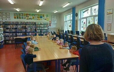 Krasnale w bibliotece  1