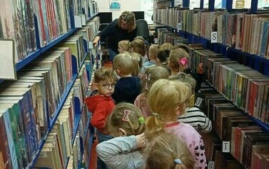 Krasnale w bibliotece  8