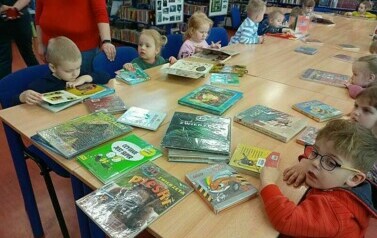 Krasnale w bibliotece  9