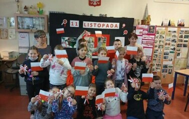 Spotkanie patriotyczne z klasą I i III 6