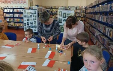 Spotkanie patriotyczne z klasą I i III 16