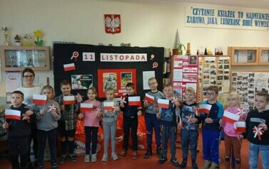 Warsztaty patriotyczne z klasą I i II 13