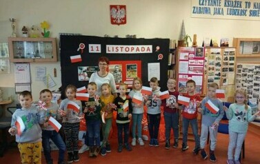 Warsztaty patriotyczne z klasą I i II 18